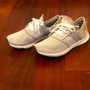 New Balance Fuel Core Nergize size 6